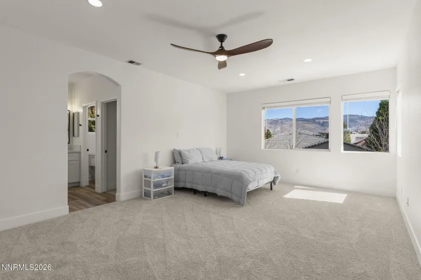 10566 Eagle Falls, Reno, Nevada 89521, 5 Bedrooms Bedrooms, ,3 BathroomsBathrooms,Residential,Residential,Eagle Falls,0,260012990
