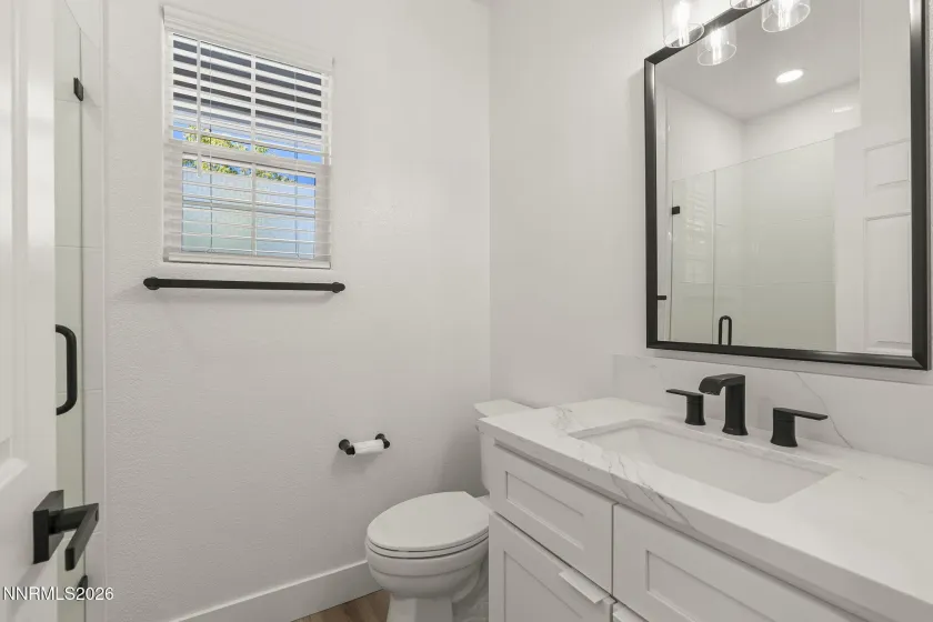 10566 Eagle Falls, Reno, Nevada 89521, 5 Bedrooms Bedrooms, ,3 BathroomsBathrooms,Residential,Residential,Eagle Falls,0,260012990