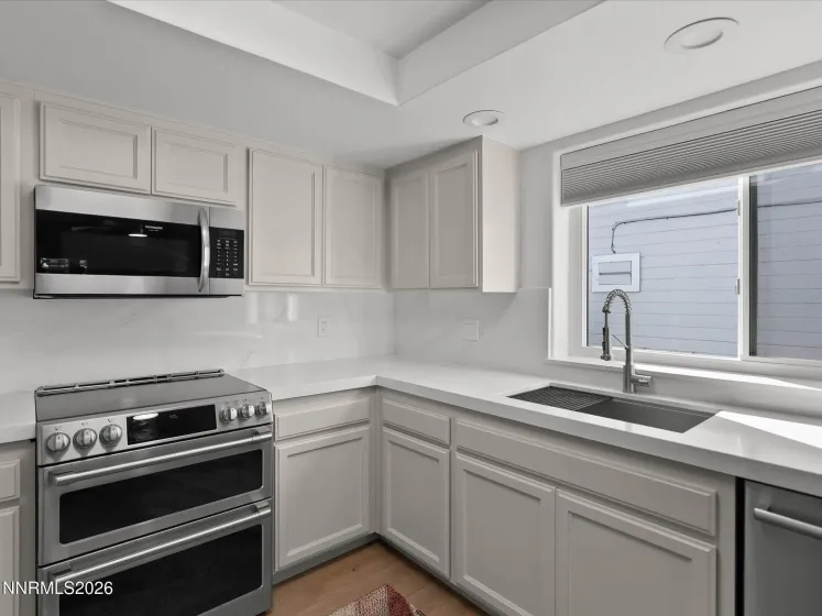 7570 Lighthouse, Reno, Nevada 89511, 3 Bedrooms Bedrooms, ,3 BathroomsBathrooms,Residential,Residential,Lighthouse,0,260012991