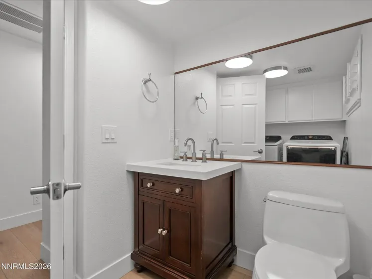 7570 Lighthouse, Reno, Nevada 89511, 3 Bedrooms Bedrooms, ,3 BathroomsBathrooms,Residential,Residential,Lighthouse,0,260012991