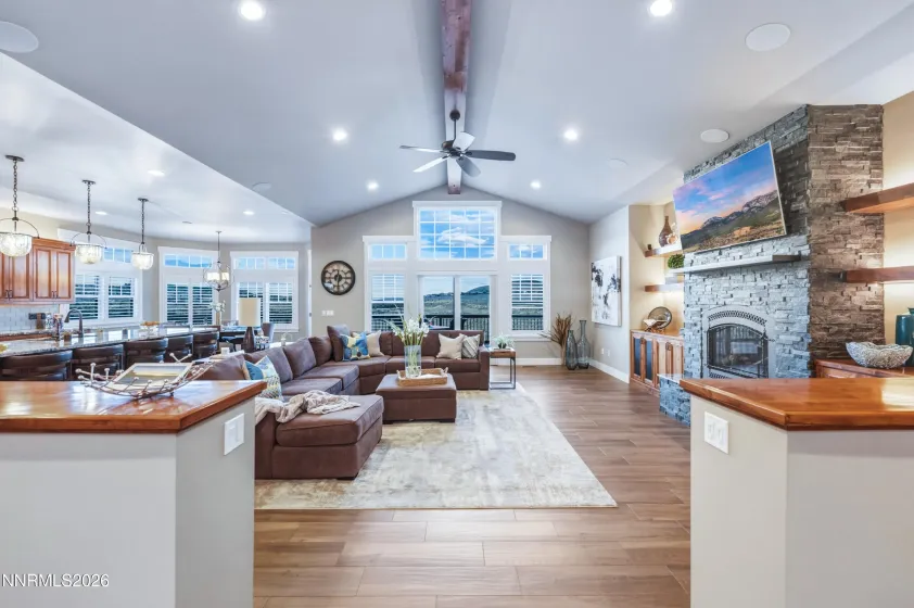 1690 Circle Stone, Reno, Nevada 89523, 4 Bedrooms Bedrooms, ,5 BathroomsBathrooms,Residential,Residential,Circle Stone,0,260012994
