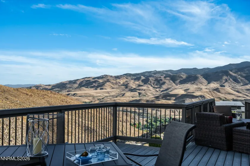 1690 Circle Stone, Reno, Nevada 89523, 4 Bedrooms Bedrooms, ,5 BathroomsBathrooms,Residential,Residential,Circle Stone,0,260012994