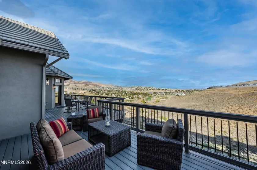 1690 Circle Stone, Reno, Nevada 89523, 4 Bedrooms Bedrooms, ,5 BathroomsBathrooms,Residential,Residential,Circle Stone,0,260012994