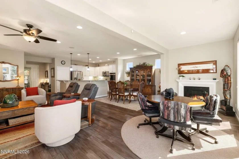 1115 Sugar Creek, Reno, Nevada 89523, 2 Bedrooms Bedrooms, ,2 BathroomsBathrooms,Residential,Residential,Sugar Creek,0,260012997