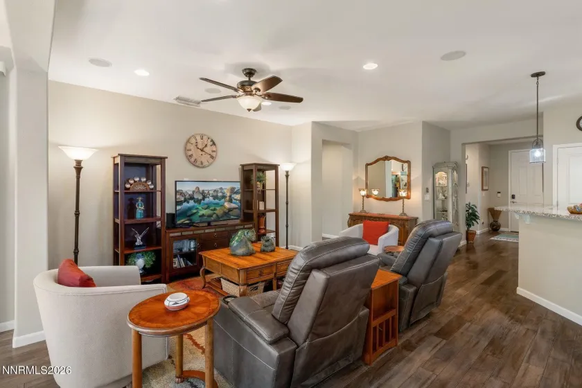 1115 Sugar Creek, Reno, Nevada 89523, 2 Bedrooms Bedrooms, ,2 BathroomsBathrooms,Residential,Residential,Sugar Creek,0,260012997