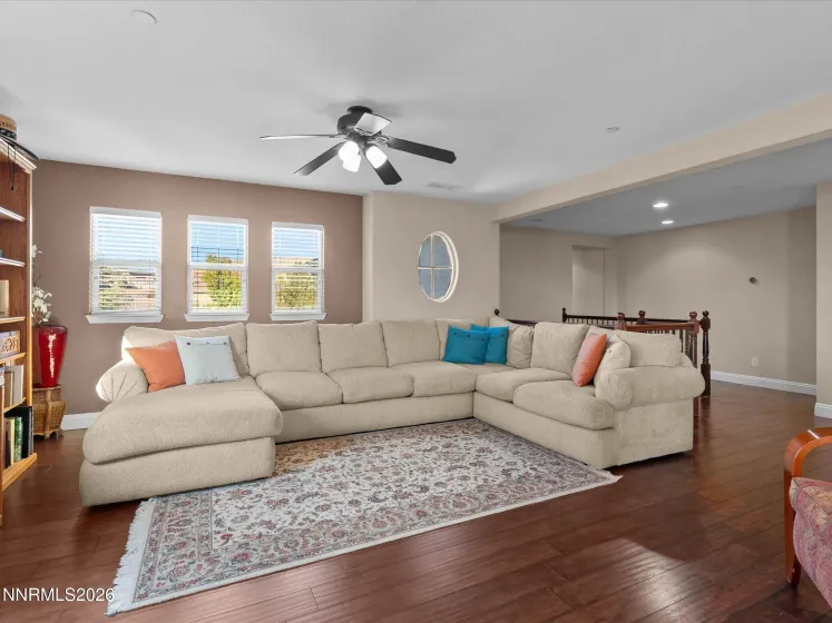 2737 Dome, Sparks, Nevada 89436, 4 Bedrooms Bedrooms, ,3 BathroomsBathrooms,Residential,Residential,Dome,0,260013000
