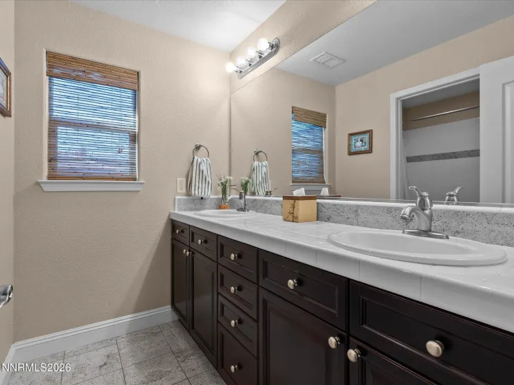 2737 Dome, Sparks, Nevada 89436, 4 Bedrooms Bedrooms, ,3 BathroomsBathrooms,Residential,Residential,Dome,0,260013000