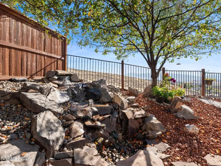 2737 Dome, Sparks, Nevada 89436, 4 Bedrooms Bedrooms, ,3 BathroomsBathrooms,Residential,Residential,Dome,0,260013000
