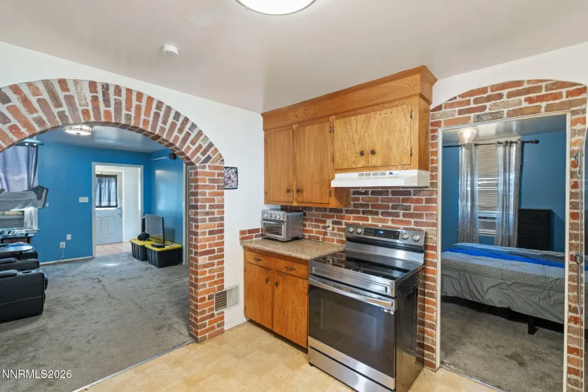 218 Center, Yerington, Nevada 89447, 3 Bedrooms Bedrooms, ,2 BathroomsBathrooms,Residential,Residential,Center,0,260013001