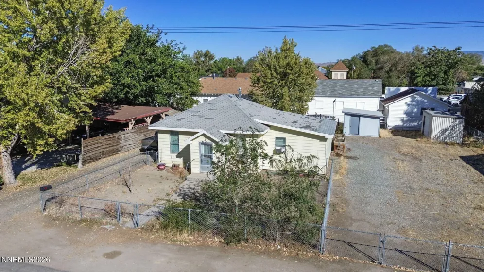 218 Center, Yerington, Nevada 89447, 3 Bedrooms Bedrooms, ,2 BathroomsBathrooms,Residential,Residential,Center,0,260013001