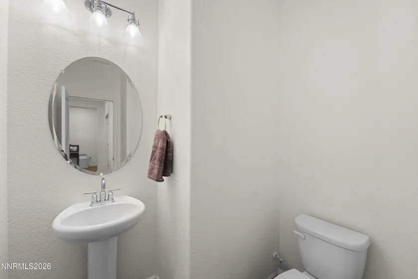 2270 Evelynn, Fernley, Nevada 89408, 3 Bedrooms Bedrooms, ,3 BathroomsBathrooms,Residential,Residential,Evelynn,0,260013003