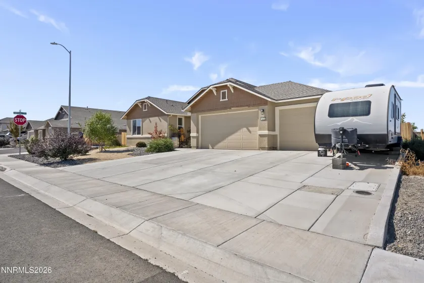 2270 Evelynn, Fernley, Nevada 89408, 3 Bedrooms Bedrooms, ,3 BathroomsBathrooms,Residential,Residential,Evelynn,0,260013003