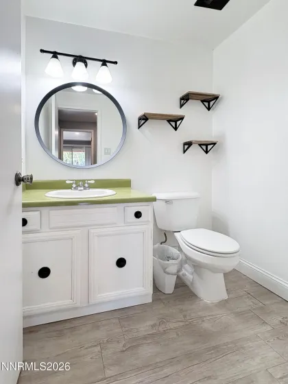 1692 London, Sparks, Nevada 89431, 2 Bedrooms Bedrooms, ,2 BathroomsBathrooms,Residential,Residential,London,0,260013004