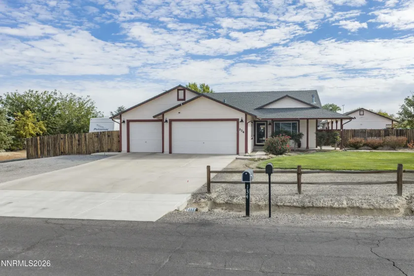 134 Country Ranch, Fernley, Nevada 89408, 5 Bedrooms Bedrooms, ,5 BathroomsBathrooms,Residential,Residential,Country Ranch,0,260013005