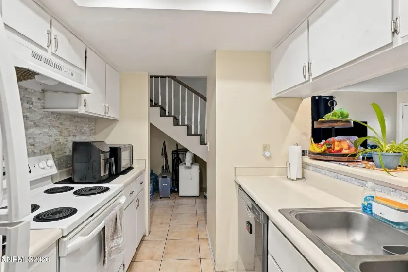 1564 Steven, Sparks, Nevada 89431, 2 Bedrooms Bedrooms, ,2 BathroomsBathrooms,Residential,Residential,Steven,0,260013012