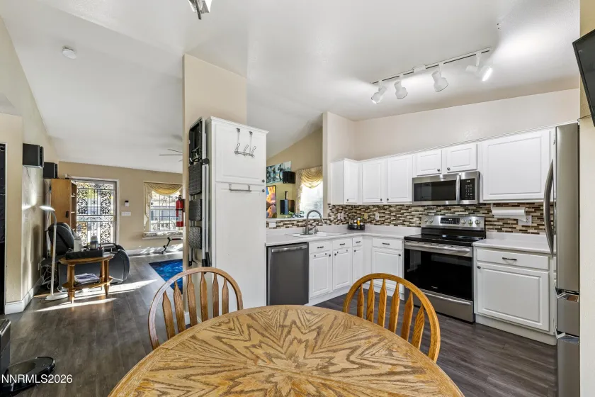 139 Cercle De La Cerese, Sparks, Nevada 89434, 2 Bedrooms Bedrooms, ,2 BathroomsBathrooms,Residential,Residential,Cercle De La Cerese,0,260013016