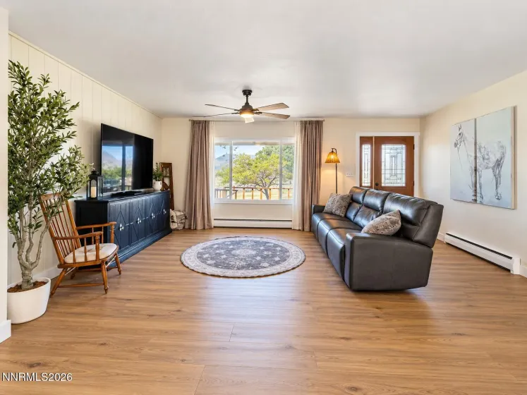 5655 Meacham, Washoe Valley, Nevada 89704, 3 Bedrooms Bedrooms, ,2 BathroomsBathrooms,Residential,Residential,Meacham,0,260013018