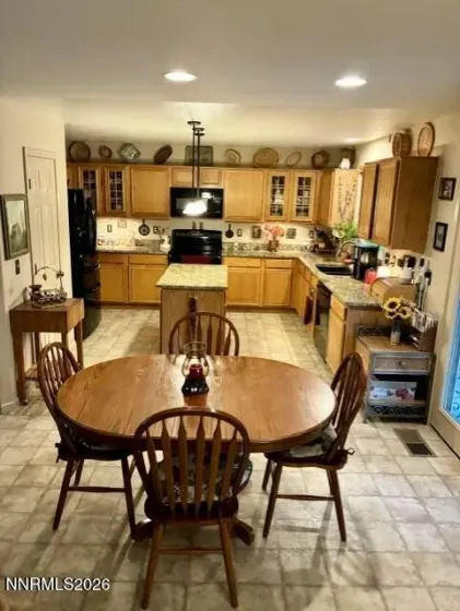 3045 Pavo Real, Sparks, Nevada 89436, 4 Bedrooms Bedrooms, ,3 BathroomsBathrooms,Residential,Residential,Pavo Real,0,260013025