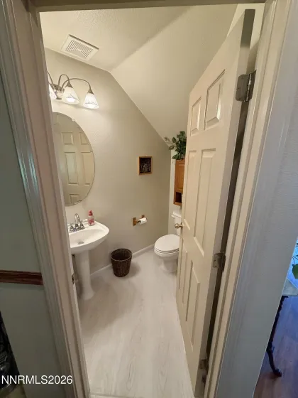 3045 Pavo Real, Sparks, Nevada 89436, 4 Bedrooms Bedrooms, ,3 BathroomsBathrooms,Residential,Residential,Pavo Real,0,260013025