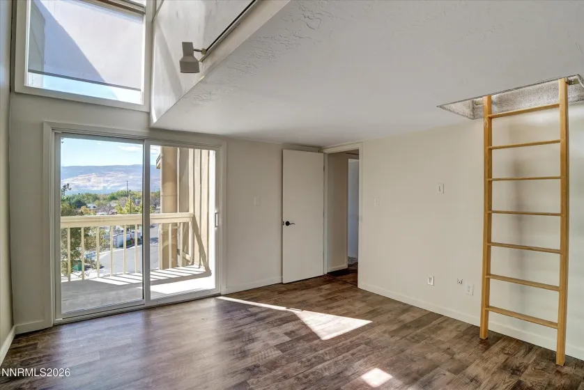 3620 Rosalinda, Reno, Nevada 89503, 3 Bedrooms Bedrooms, ,3 BathroomsBathrooms,Residential,Residential,Rosalinda,0,260013029