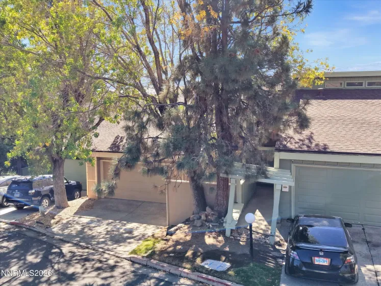 3620 Rosalinda, Reno, Nevada 89503, 3 Bedrooms Bedrooms, ,3 BathroomsBathrooms,Residential,Residential,Rosalinda,0,260013029