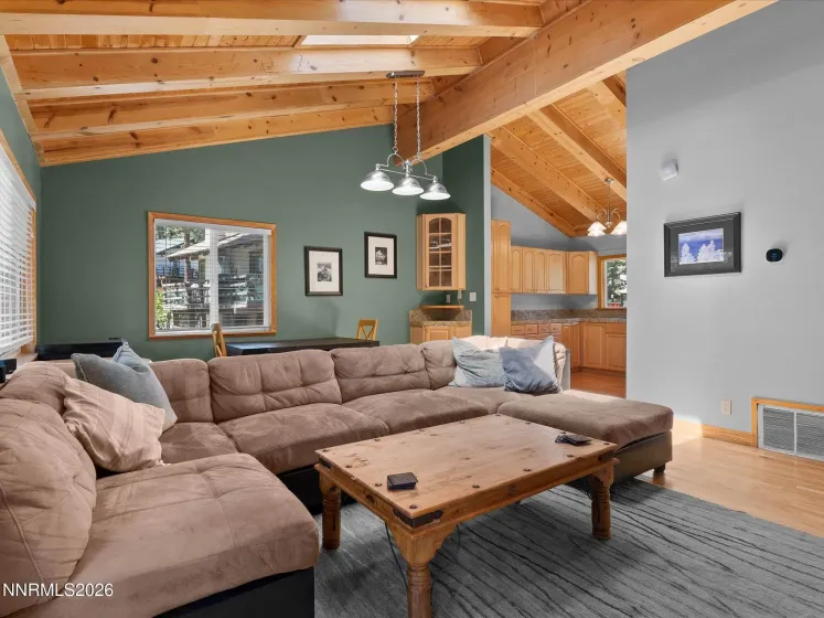 1302 Zurich, Incline Village, Nevada 89451, 3 Bedrooms Bedrooms, ,2 BathroomsBathrooms,Residential,Residential,Zurich,0,260013030