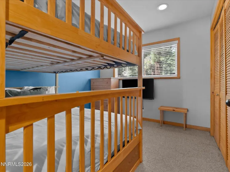1302 Zurich, Incline Village, Nevada 89451, 3 Bedrooms Bedrooms, ,2 BathroomsBathrooms,Residential,Residential,Zurich,0,260013030