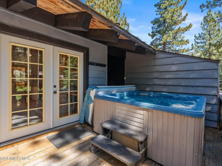 1302 Zurich, Incline Village, Nevada 89451, 3 Bedrooms Bedrooms, ,2 BathroomsBathrooms,Residential,Residential,Zurich,0,260013030