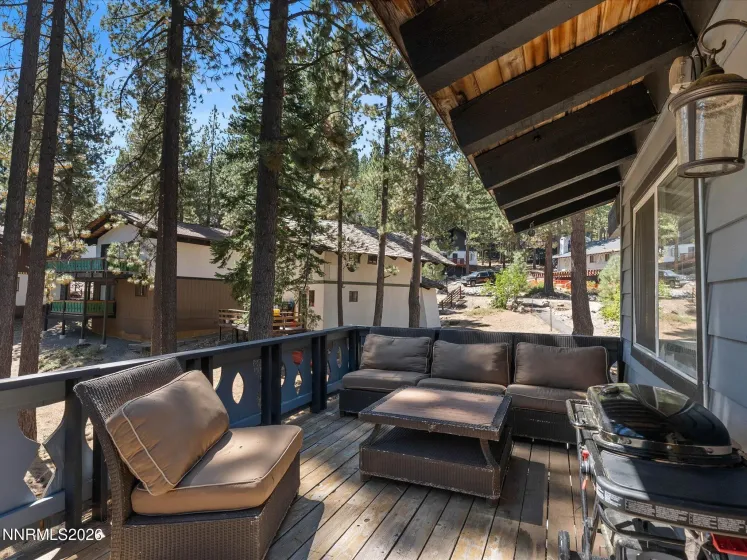 1302 Zurich, Incline Village, Nevada 89451, 3 Bedrooms Bedrooms, ,2 BathroomsBathrooms,Residential,Residential,Zurich,0,260013030