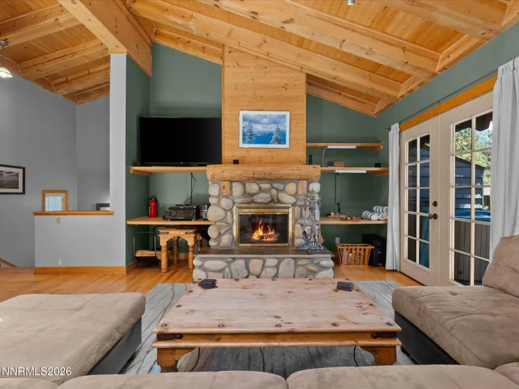1302 Zurich, Incline Village, Nevada 89451, 3 Bedrooms Bedrooms, ,2 BathroomsBathrooms,Residential,Residential,Zurich,0,260013030