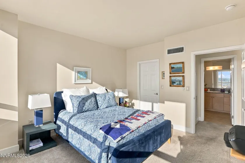 450 Arlington, Reno, Nevada 89503, 2 Bedrooms Bedrooms, ,2 BathroomsBathrooms,Residential,Residential,Arlington,0,260013031