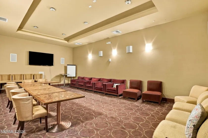 450 Arlington, Reno, Nevada 89503, 2 Bedrooms Bedrooms, ,2 BathroomsBathrooms,Residential,Residential,Arlington,0,260013031