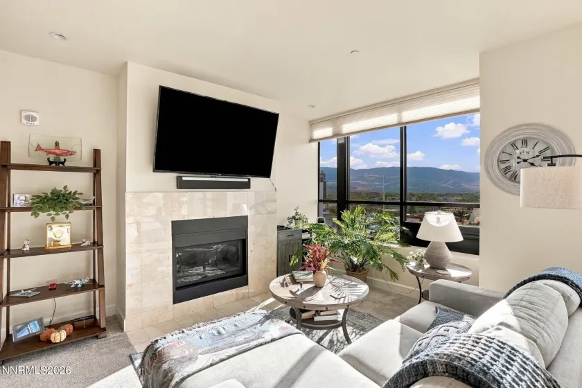 450 Arlington, Reno, Nevada 89503, 2 Bedrooms Bedrooms, ,2 BathroomsBathrooms,Residential,Residential,Arlington,0,260013031