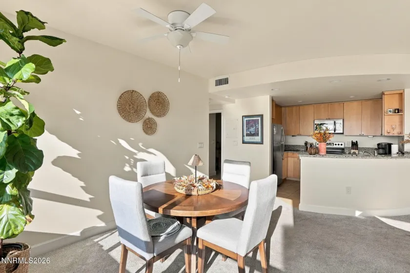 450 Arlington, Reno, Nevada 89503, 2 Bedrooms Bedrooms, ,2 BathroomsBathrooms,Residential,Residential,Arlington,0,260013031