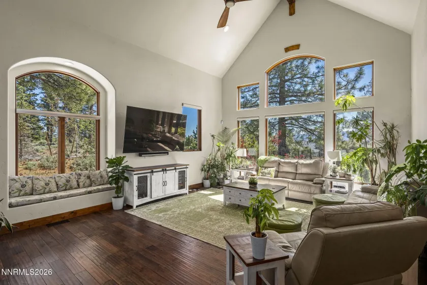 395 Mount Mahogany, Reno, Nevada 89511, 6 Bedrooms Bedrooms, ,8 BathroomsBathrooms,Residential,Residential,Mount Mahogany,0,260013036