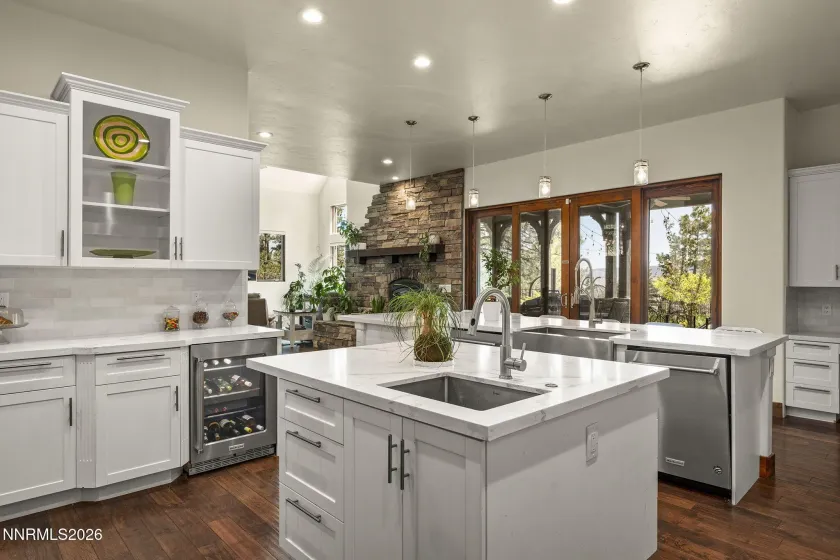 395 Mount Mahogany, Reno, Nevada 89511, 6 Bedrooms Bedrooms, ,8 BathroomsBathrooms,Residential,Residential,Mount Mahogany,0,260013036