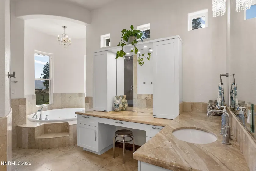 395 Mount Mahogany, Reno, Nevada 89511, 6 Bedrooms Bedrooms, ,8 BathroomsBathrooms,Residential,Residential,Mount Mahogany,0,260013036