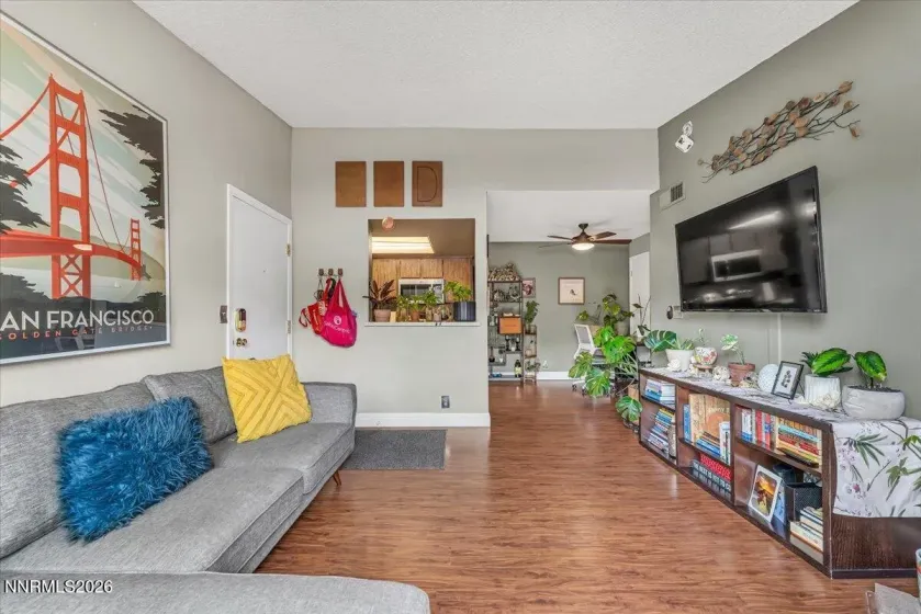 555 Patriot, Reno, Nevada 89511, 2 Bedrooms Bedrooms, ,1 BathroomBathrooms,Residential,Residential,Patriot,0,260013041