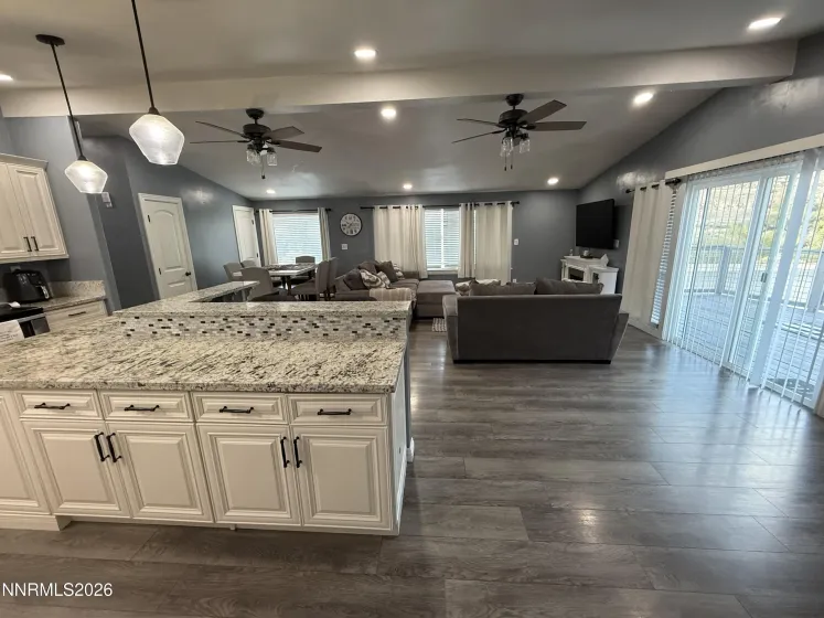 11 Ave De La Couleurs, Sparks, Nevada 89434, 3 Bedrooms Bedrooms, ,2 BathroomsBathrooms,Residential,Residential,Ave De La Couleurs,0,260013043