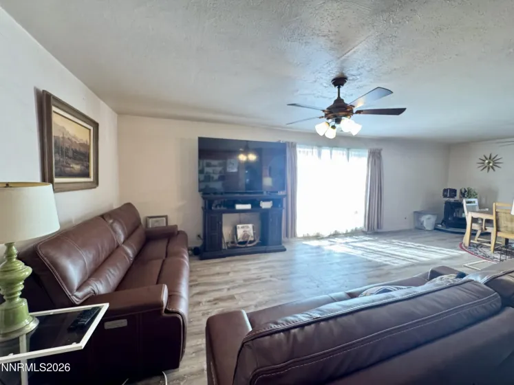 1435 Bridge, Winnemucca, Nevada 89445, 3 Bedrooms Bedrooms, ,2 BathroomsBathrooms,Residential,Residential,Bridge,0,260013047