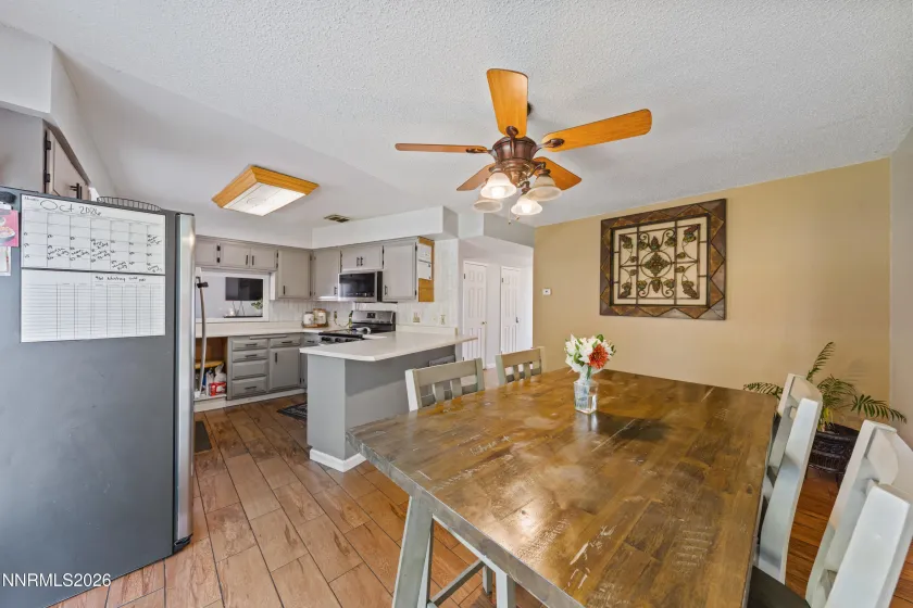 1730 Trabert, Sparks, Nevada 89431, 3 Bedrooms Bedrooms, ,2 BathroomsBathrooms,Residential,Residential,Trabert,0,260013048
