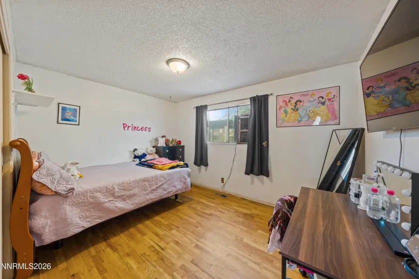 1730 Trabert, Sparks, Nevada 89431, 3 Bedrooms Bedrooms, ,2 BathroomsBathrooms,Residential,Residential,Trabert,0,260013048