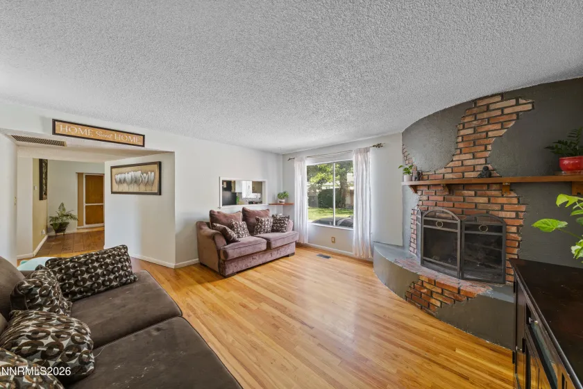 1730 Trabert, Sparks, Nevada 89431, 3 Bedrooms Bedrooms, ,2 BathroomsBathrooms,Residential,Residential,Trabert,0,260013048