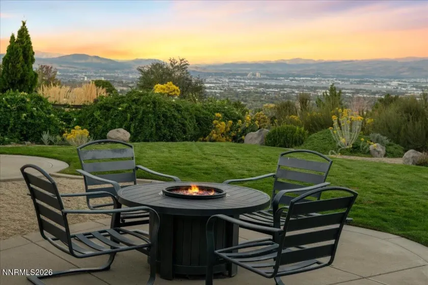 548 Echo Ridge, Reno, Nevada 89511, 4 Bedrooms Bedrooms, ,2 BathroomsBathrooms,Residential,Residential,Echo Ridge,0,260013055