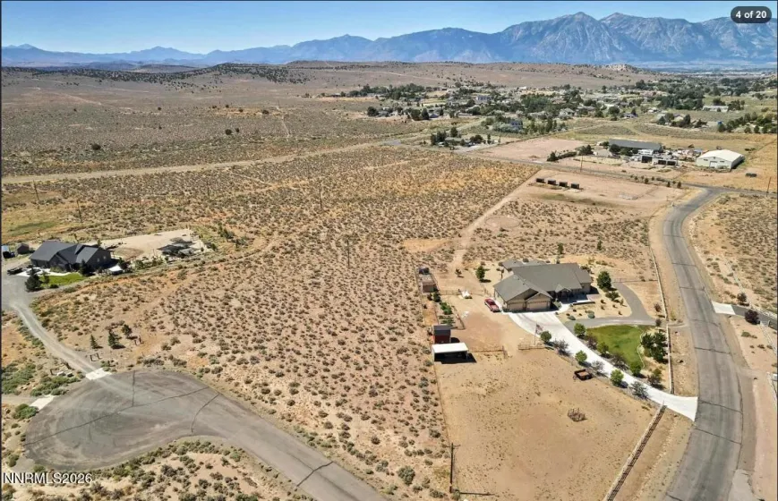 1372 Oreana Peak, Gardnerville, Nevada 89410, 4 Bedrooms Bedrooms, ,4 BathroomsBathrooms,Residential,Residential,Oreana Peak,0,260013060