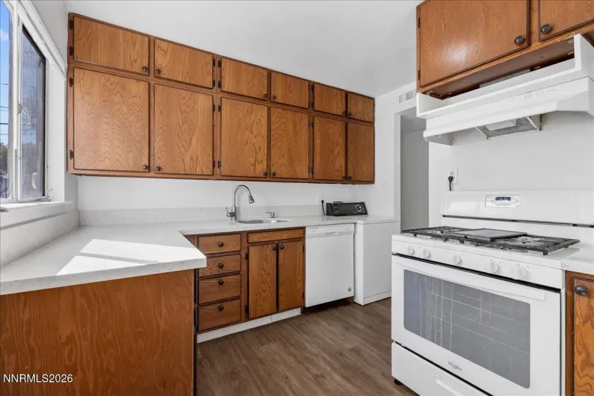 1185 Upton, Sparks, Nevada 89431, 4 Bedrooms Bedrooms, ,2 BathroomsBathrooms,Residential,Residential,Upton,0,260013063