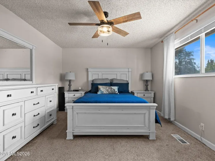 3037 Chollar, Sparks, Nevada 89434, 3 Bedrooms Bedrooms, ,2 BathroomsBathrooms,Residential,Residential,Chollar,0,260013072