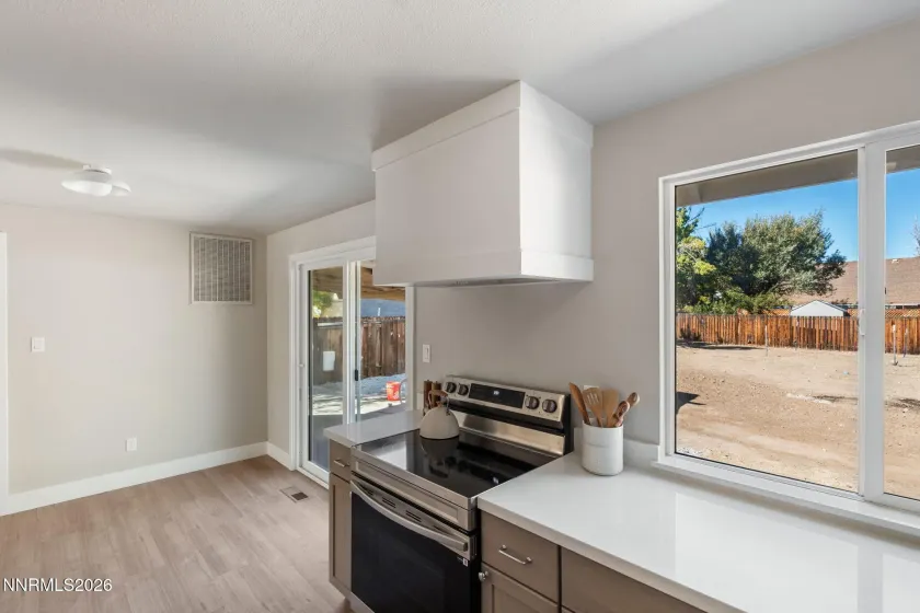 494 Oleander, Sparks, Nevada 89431, 4 Bedrooms Bedrooms, ,2 BathroomsBathrooms,Residential,Residential,Oleander,0,260013073