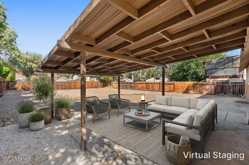 494 Oleander, Sparks, Nevada 89431, 4 Bedrooms Bedrooms, ,2 BathroomsBathrooms,Residential,Residential,Oleander,0,260013073