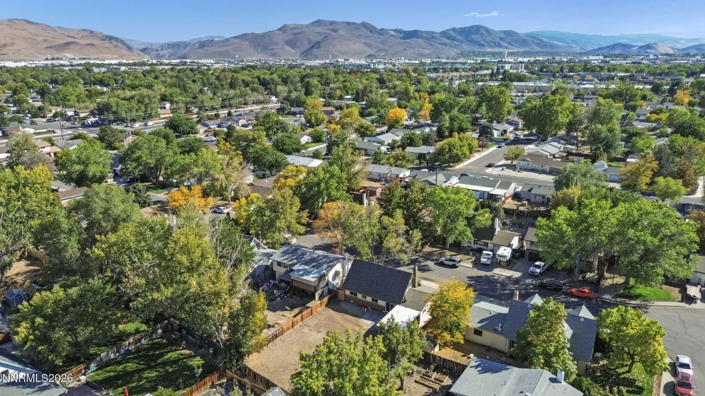 494 Oleander, Sparks, Nevada 89431, 4 Bedrooms Bedrooms, ,2 BathroomsBathrooms,Residential,Residential,Oleander,0,260013073